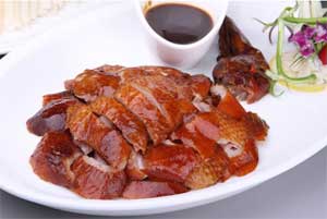 山東北京果木烤鴨找哪家-哪里有提供專業的北京果木烤鴨加盟